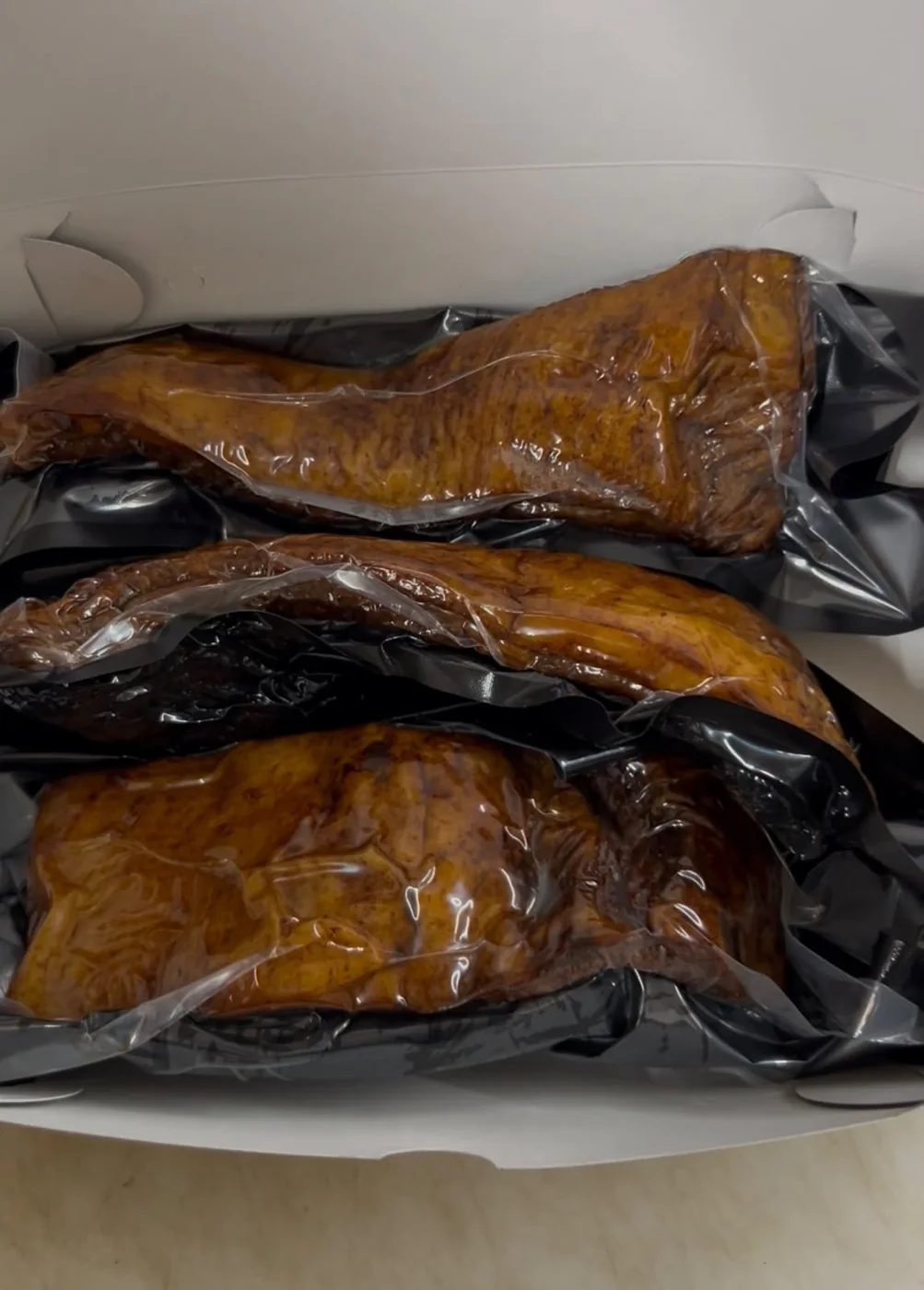 Chicharrones KMP envasados al vacío